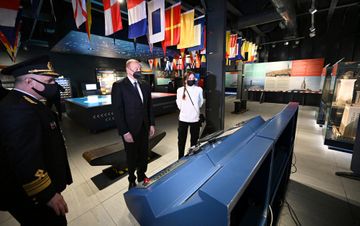 Состоялось открытие созданного впервые в мире в Баку корабля-музея «Сураханы»
