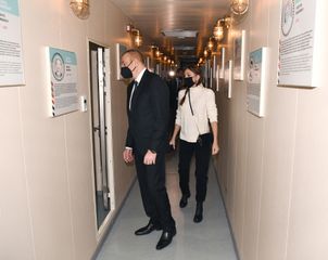 Состоялось открытие созданного впервые в мире в Баку корабля-музея «Сураханы»