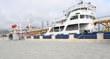 Состоялось открытие созданного впервые в мире в Баку корабля-музея «Сураханы»