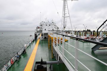 Состоялось открытие созданного впервые в мире в Баку корабля-музея «Сураханы»