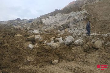 Глава ИВ Сабаильского района побывал в зоне оползня в Бадамдаре – ФОТО  - ОБНОВЛЕНО-3