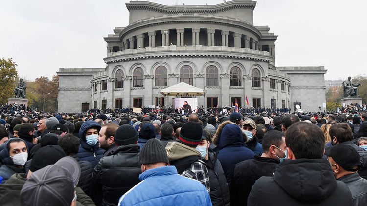 Армянская оппозиция выдвинула ультиматум Пашиняну