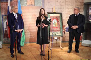 В Москве открылась выставка, посвященная 880-летию Низами – ФОТО 