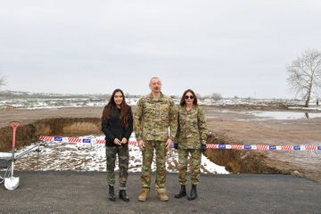 Президент Ильхам Алиев и первая леди Мехрибан Алиева посетили Физулинский и Ходжавендский районы