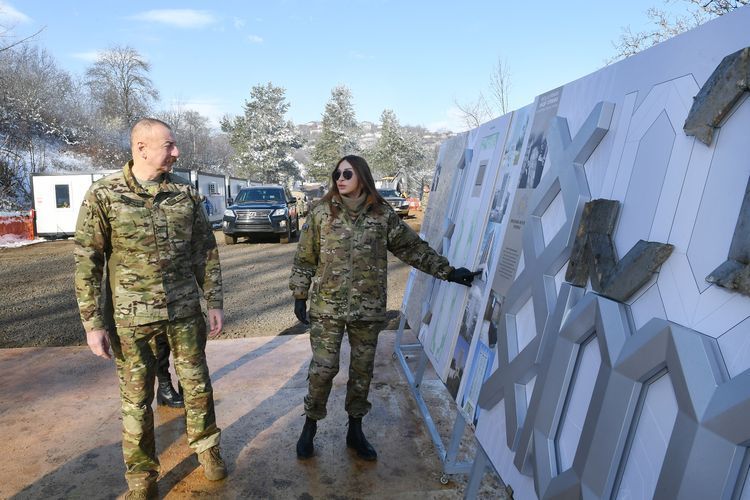 Президент Ильхам Алиев и первая леди Мехрибан Алиева побывали в городе Шуша
