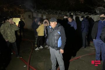 В Баку сгорели 7 домов  - ФОТО