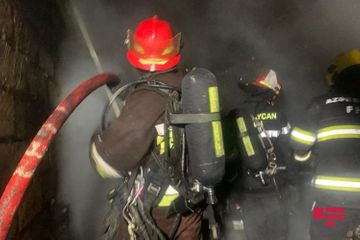 В Баку сгорели 7 домов  - ФОТО