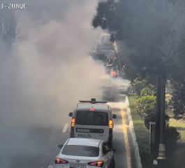 В Баку сгорел автомобиль – ФОТО-ОБНОВЛЕНО 