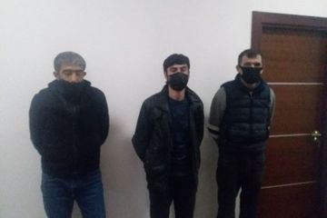 В Евлахе у бывших заключенных изъяли наркотики и оружие