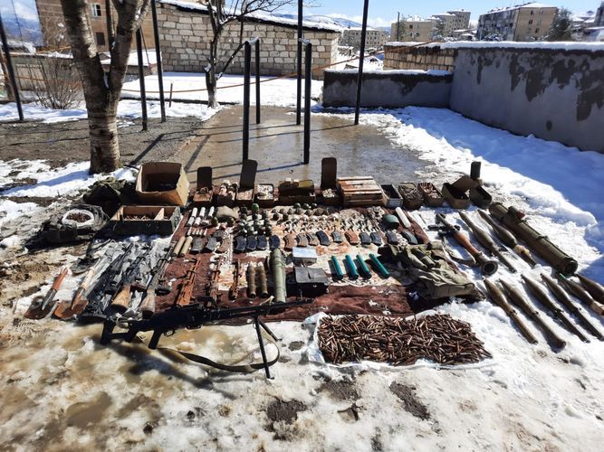 В Шуше обнаружено большое количество боеприпасов