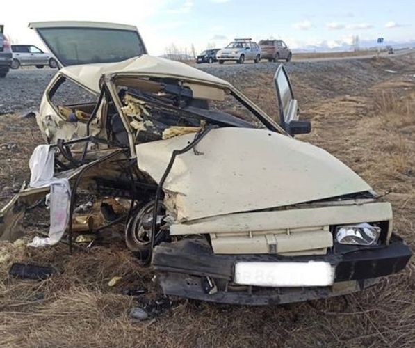 Два человека погибли в ДТП в России