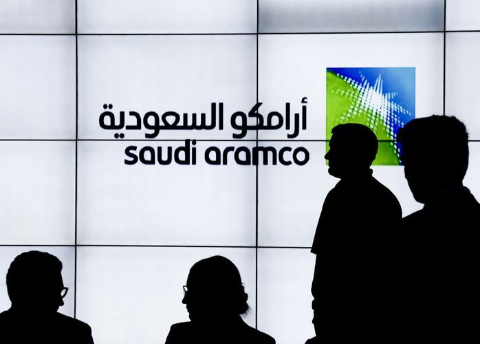 Saudi Aramco понизила цены на нефть для Азии