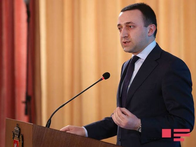 Премьер-министр Грузии посетил Аллею почетного захоронения и Аллею шехидов - ОБНОВЛЕНО