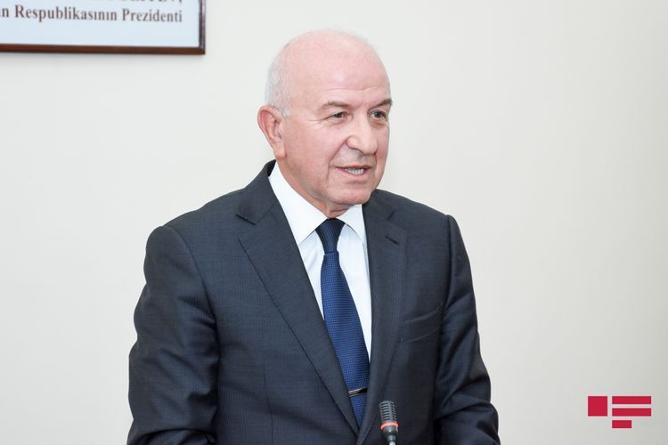 Вагиф Алиев: Фестиваль «Хары Бюльбюль» возможно состоится в мае