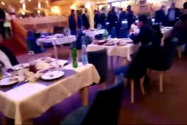 В Баку за участие в помолвке оштрафованы более 50 человек – ФОТО  