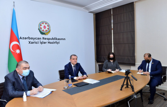 Джейхун Байрамов встретился с государственным министром ОАЭ