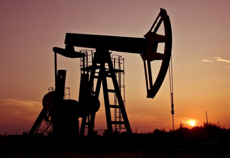 Азербайджанская нефть подешевела