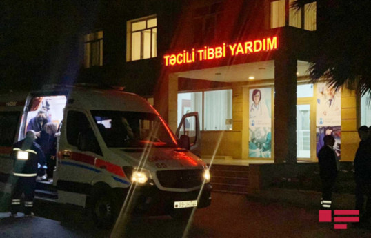 В Баку супруги получили тяжелые травмы в драке с соседом