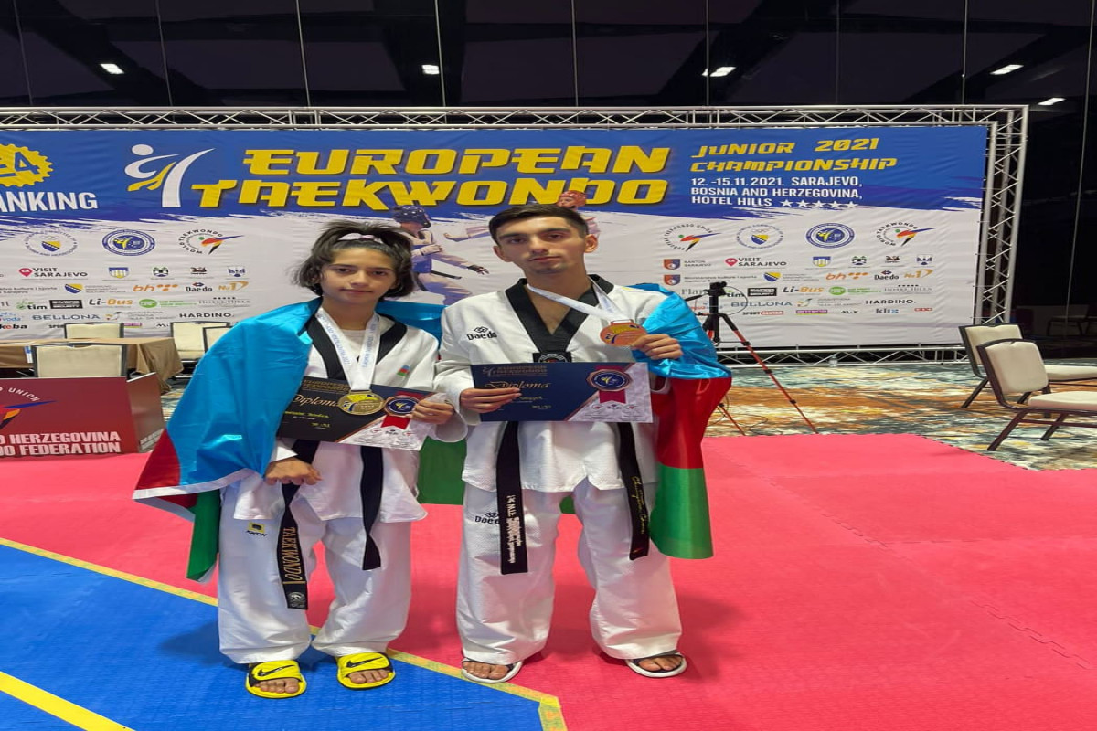 Азербайджанский таэквондист, победив в финале армянина, стал чемпионом Европы-ФОТО 