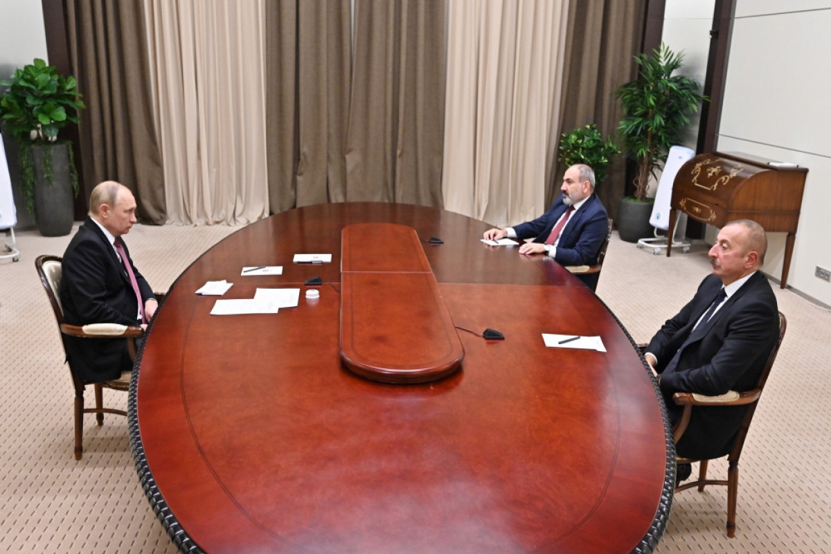 Владимир Путин, Никол Пашинян, Ильхам Алиев