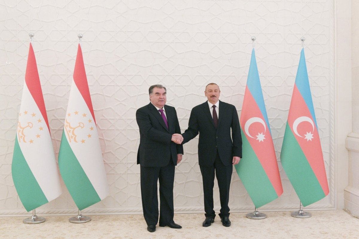 Эмомали Рахмон, Президент Ильхам Алиев