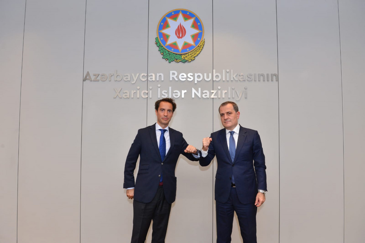 Джейхун Байрамов