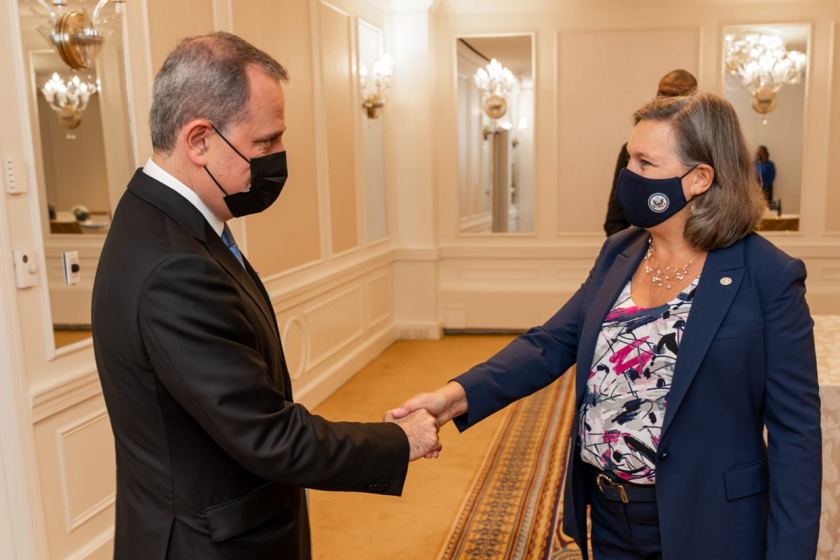 Джейхун Байрамов встретился с замгоссекретаря США по политическим вопросам Викторией Нуланд