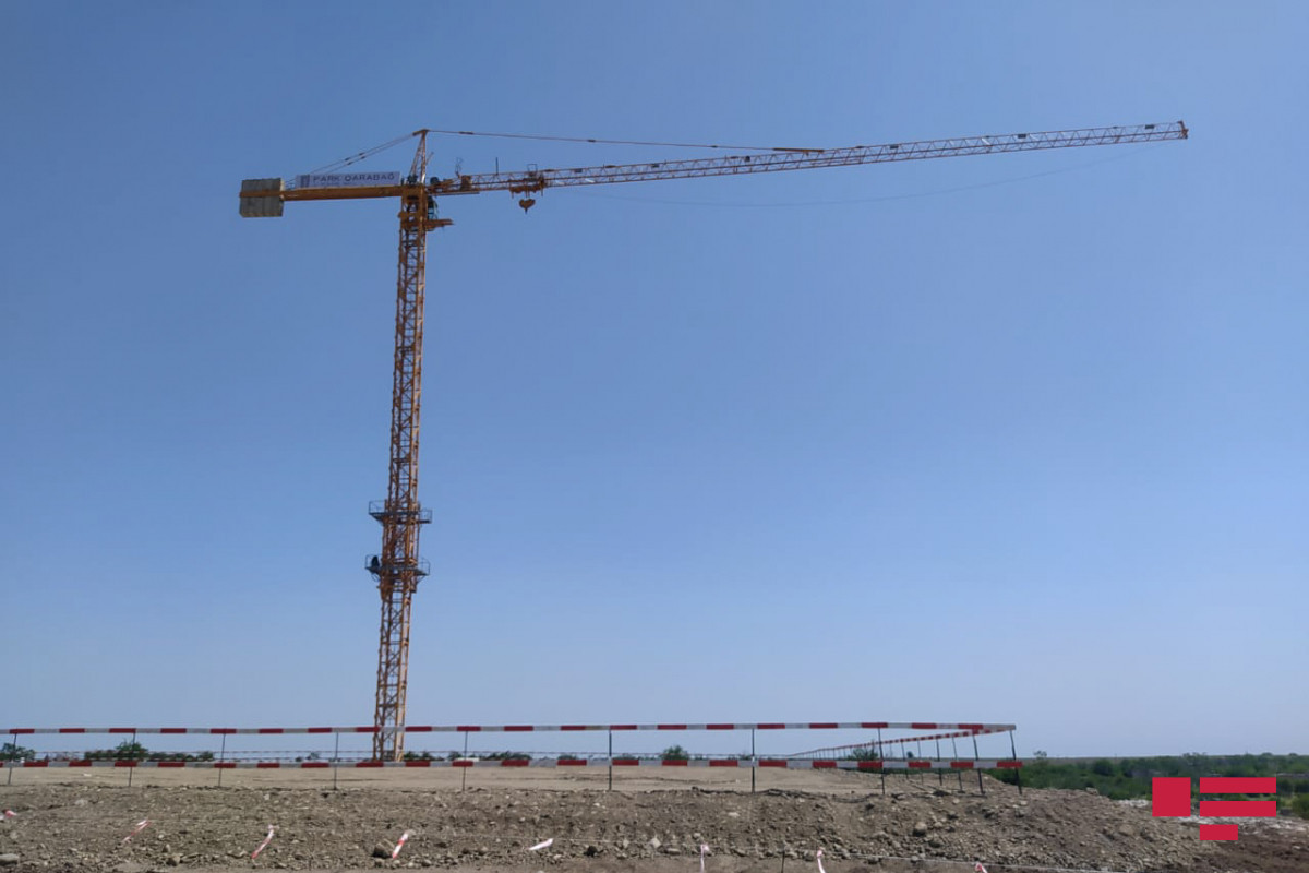 К участию в восстановлении Карабаха проявляют интерес в основном строительные и ИКТ-компании – ОПРОС  