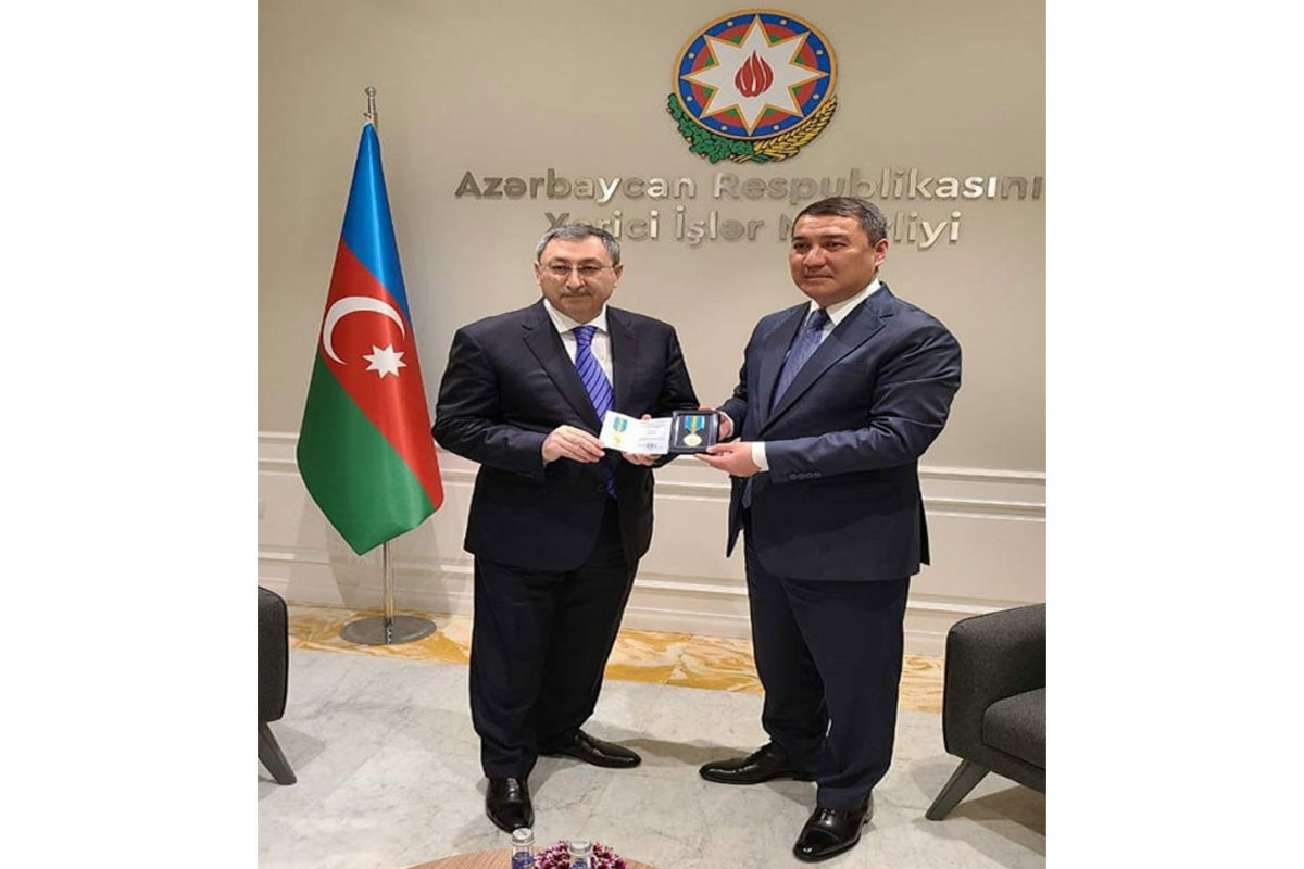 Халаф Халафов, Сержан Абдыкаримов