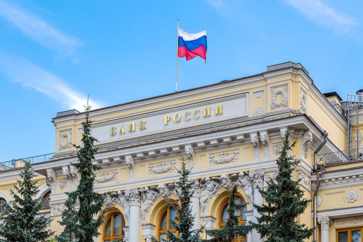 За месяц россияне забрали из банков валюту почти на $10 млрд