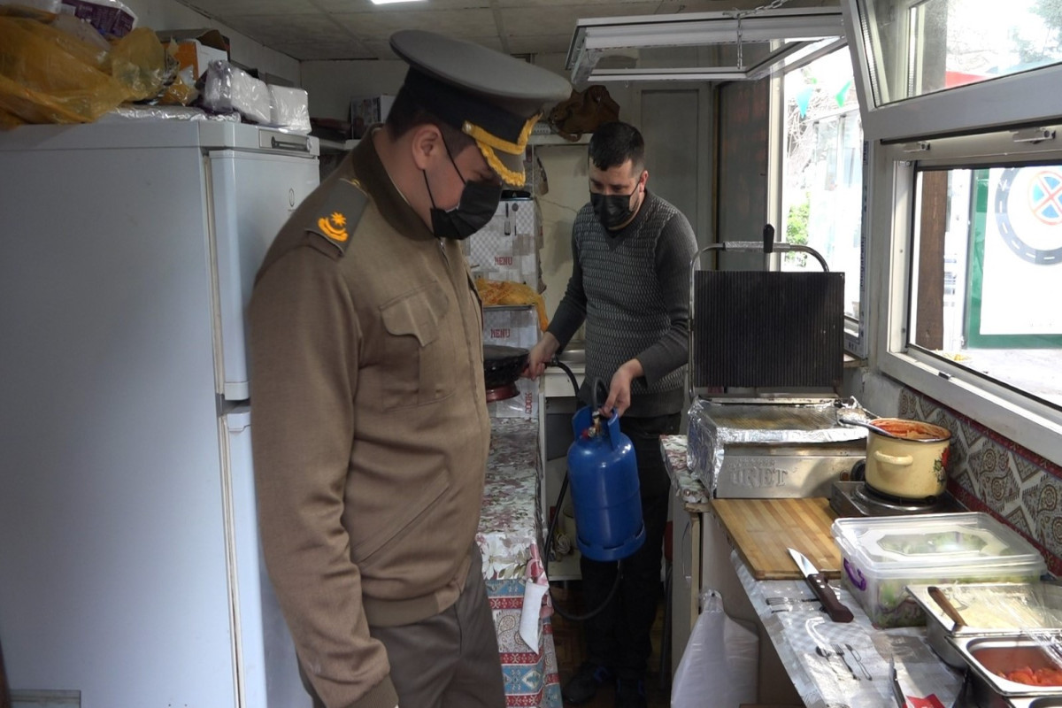 В 807 объектах общепита в Баку выявлено использование газовых баллонов