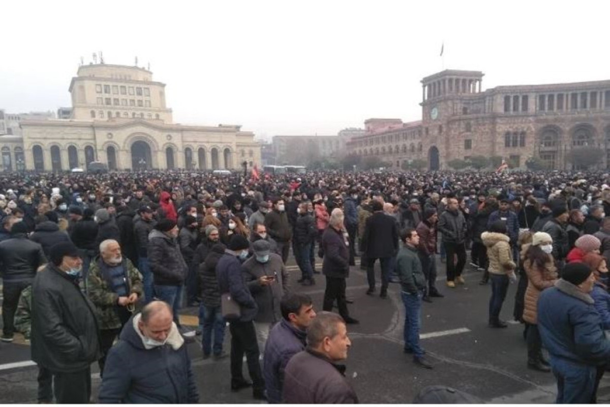 Оппозиция Армении провела очередную акцию протеста-ОБНОВЛЕНО 