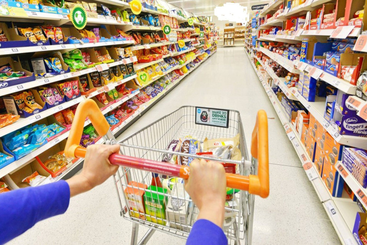 В Азербайджане производство продуктов питания выросло примерно на 12%