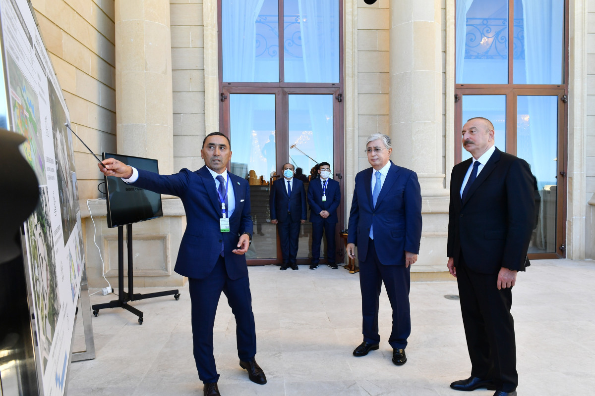 Президенты Азербайджана и Казахстана  ознакомились с проектом Центра развития творчества  имени Курмангазы, который будет построен для детей в Физули