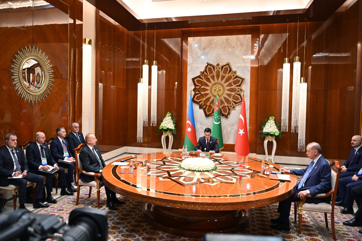 Саммит лидеров Азербайджана, Турции и Туркменистана