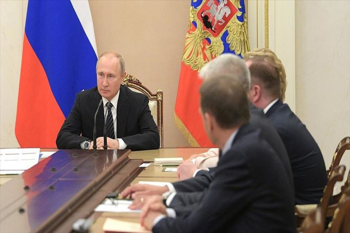 Путин провел совещание постоянных членов Совета Безопасности
