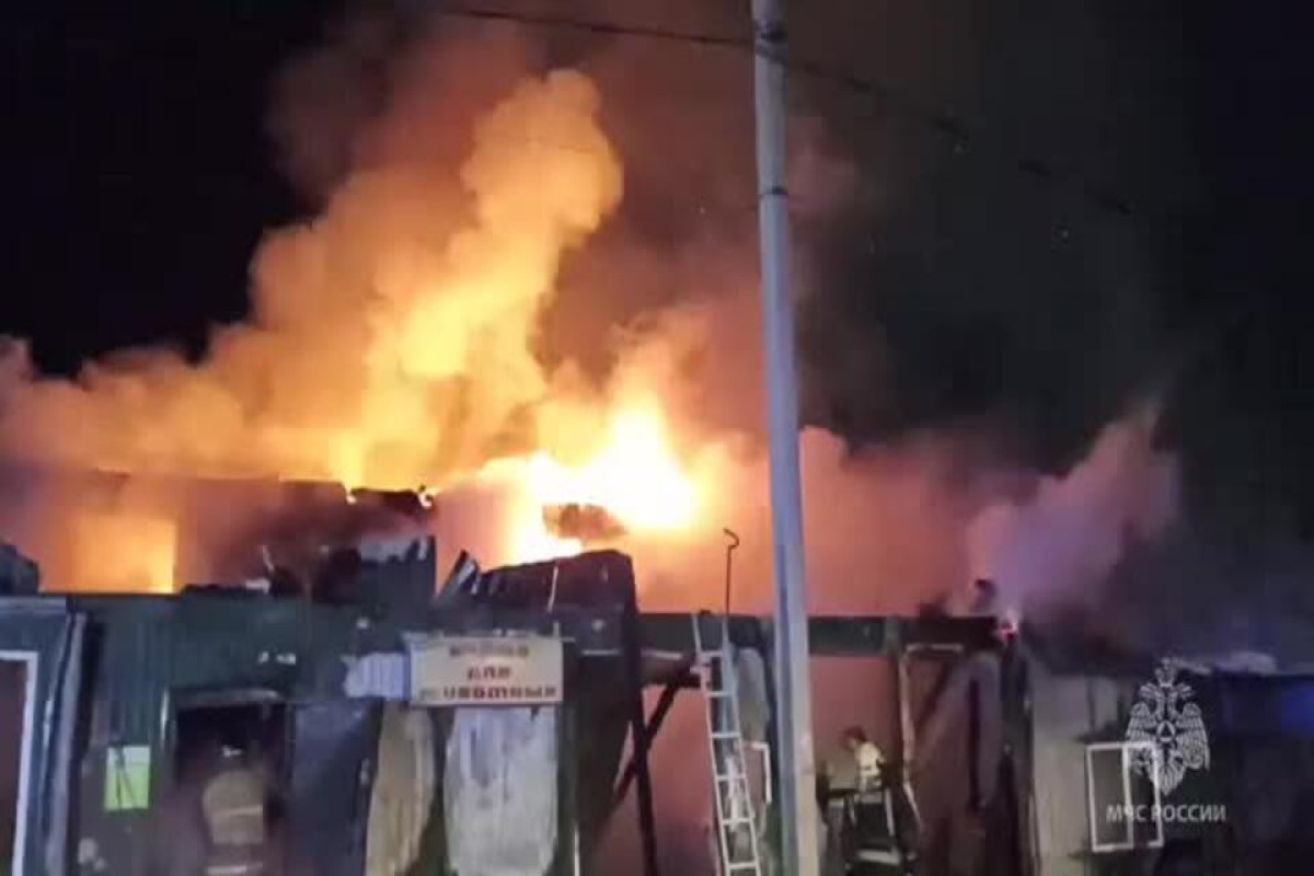 Число погибших при пожаре в доме престарелых в России увеличилось до 20-ВИДЕО -ОБНОВЛЕНО 1 