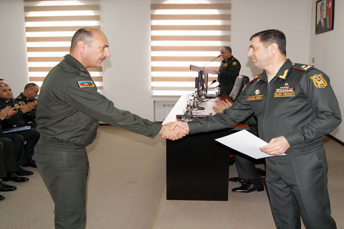 Министр обороны довел до должностных лиц задачи предстоящего года- ФОТО 