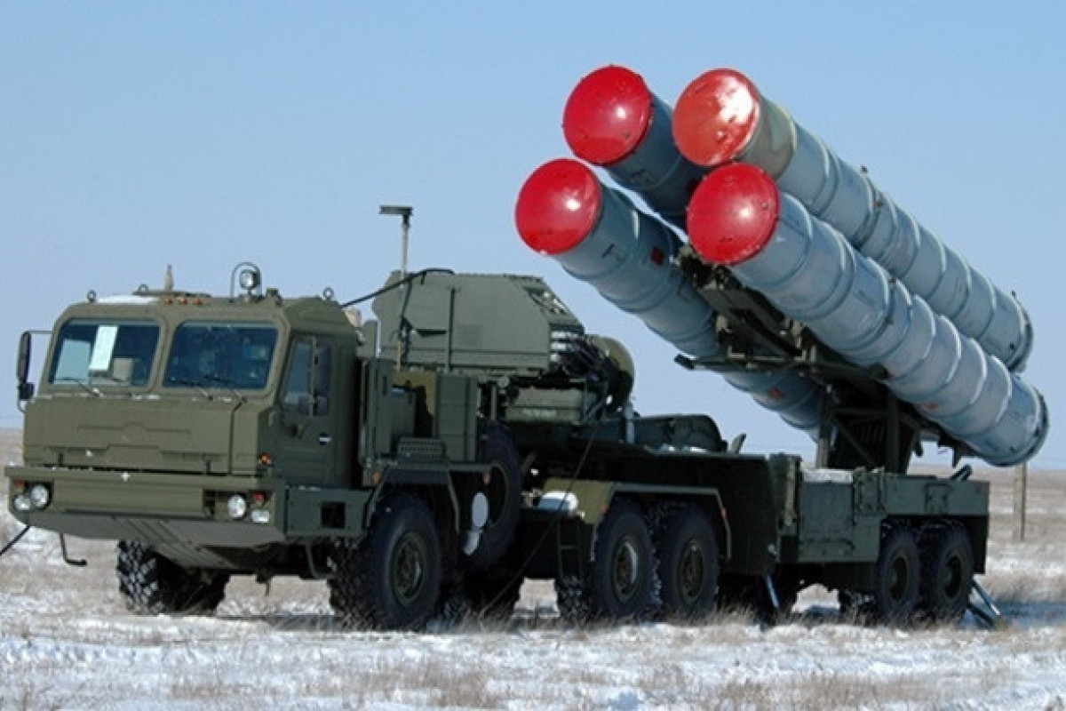 В Беларусь перебросили на боевое дежурство комплекс ПВО С-400