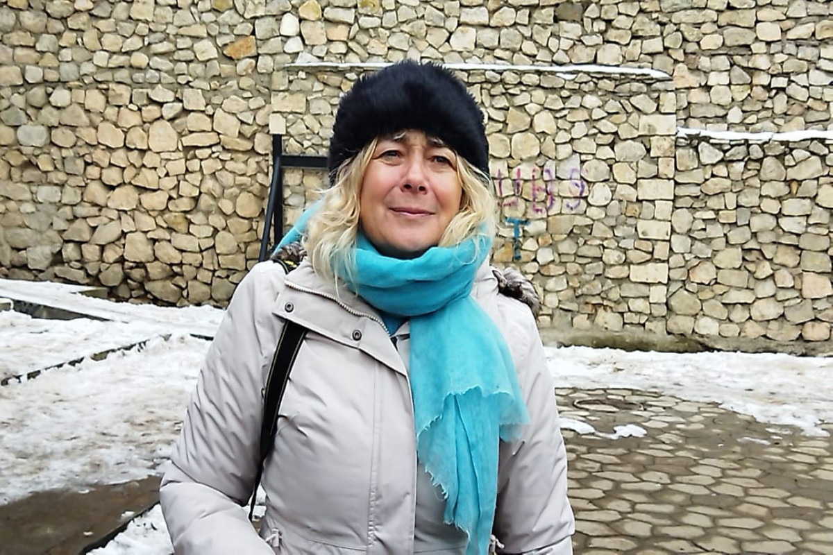 Британская путешественница Сьюзен Патриция Роджерс в городе Шуша