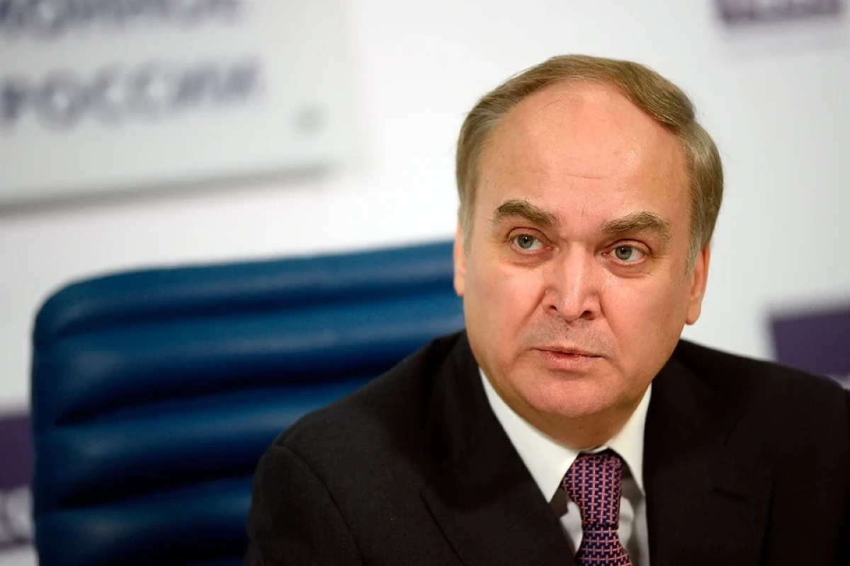 Антонов рассказал, чем новые антироссийские санкции грозят миру