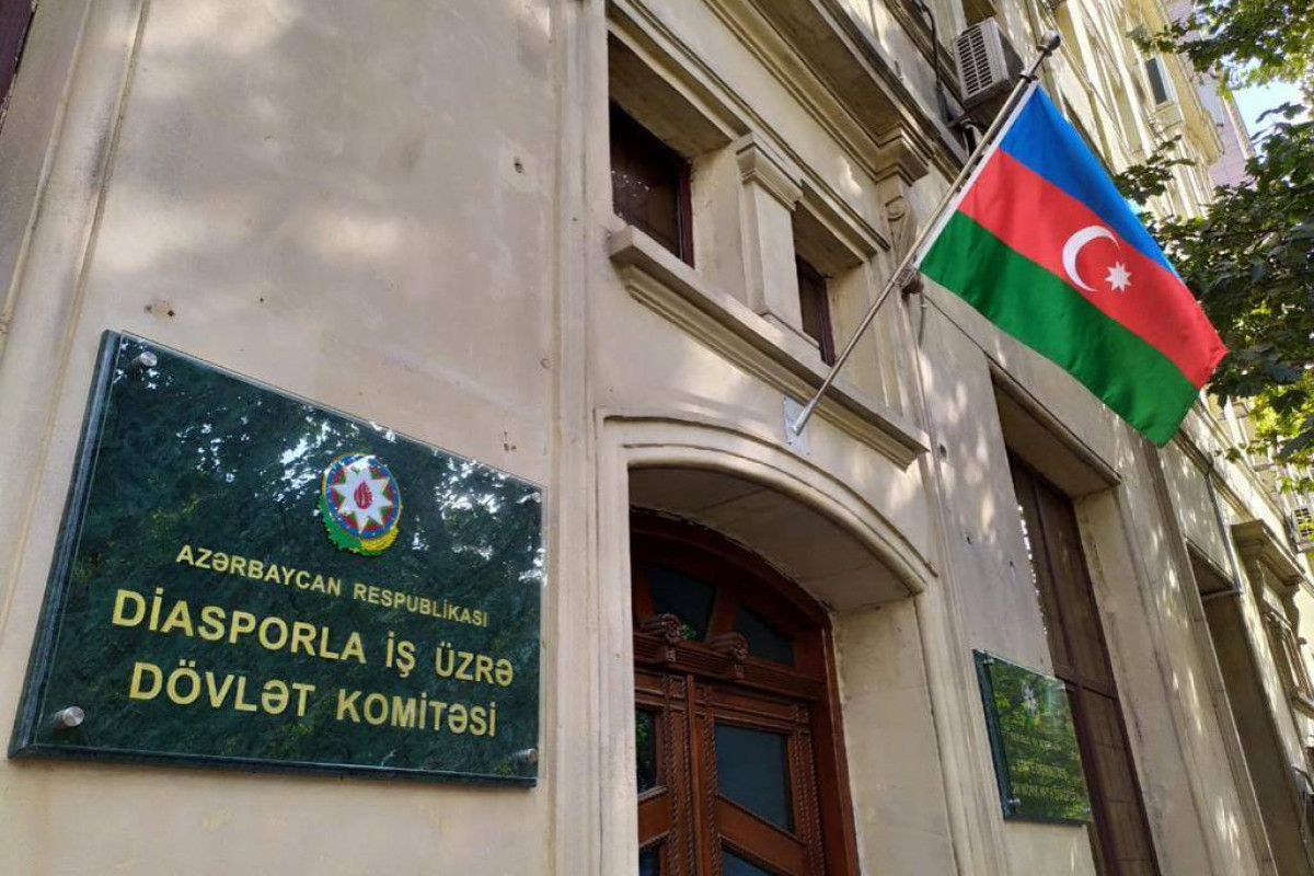 Создана «горячая линия» для азербайджанцев, проживающих на Украине