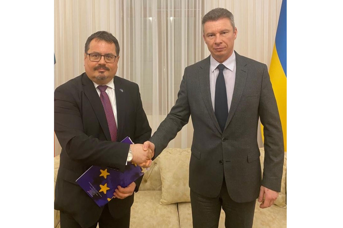 Петер Михалко, Владислав Каневский