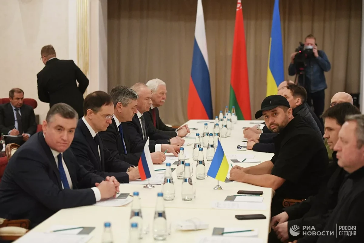 Россия и Украина договорились провести еще один раунд переговоров