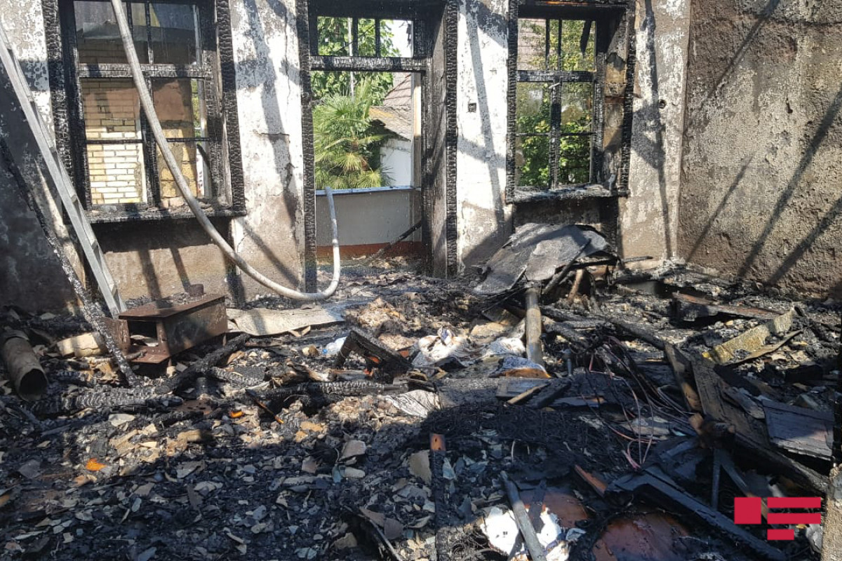 Пожар в Сабунчинском районе Баку