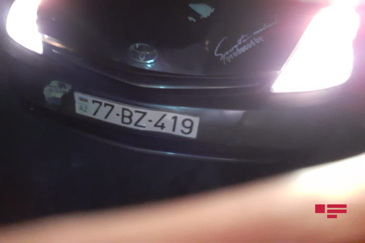 В Баку автомобиль сбил насмерть пешехода