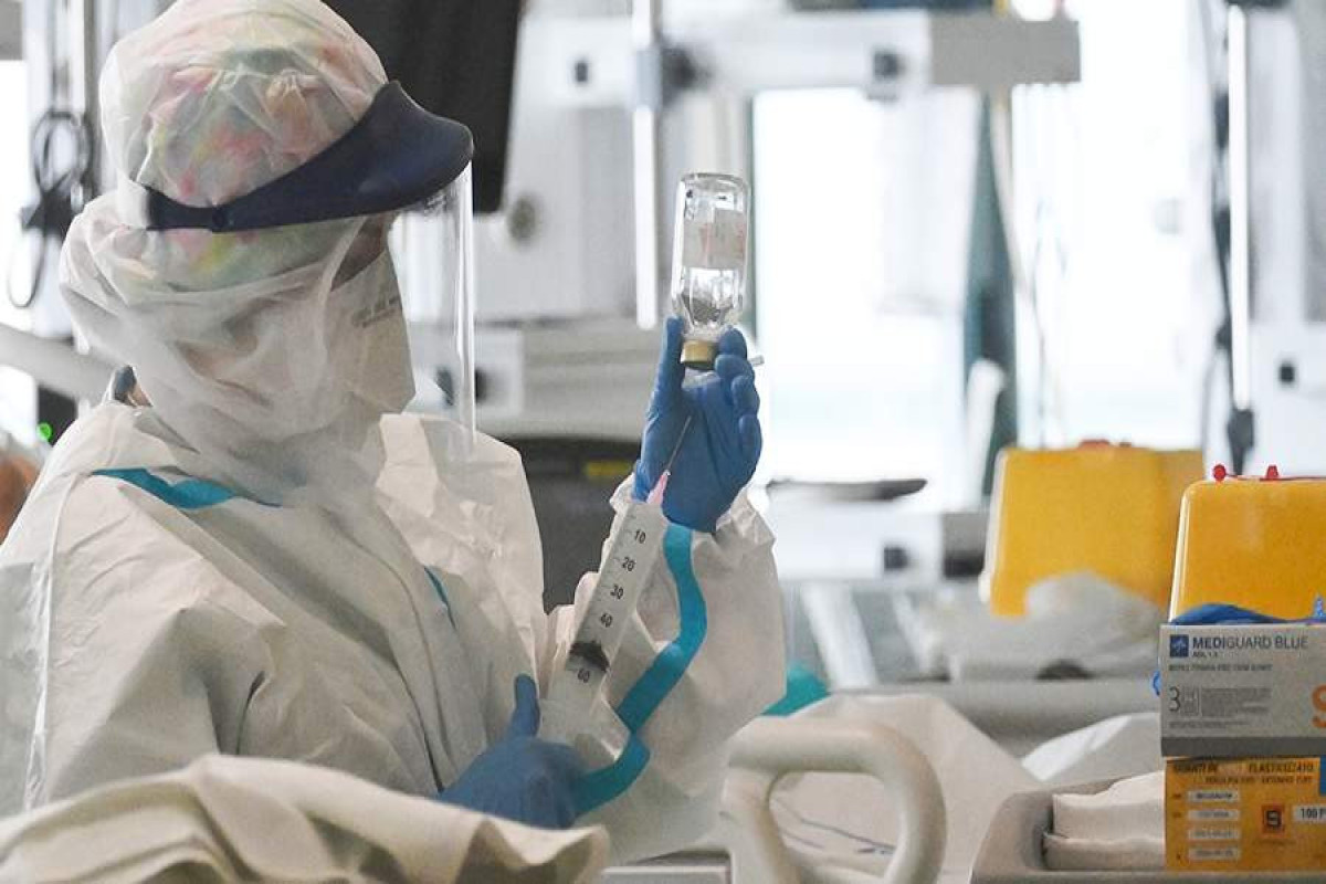 В Италии за сутки зарегистрировали почти 143 тыс. новых случаев коронавируса