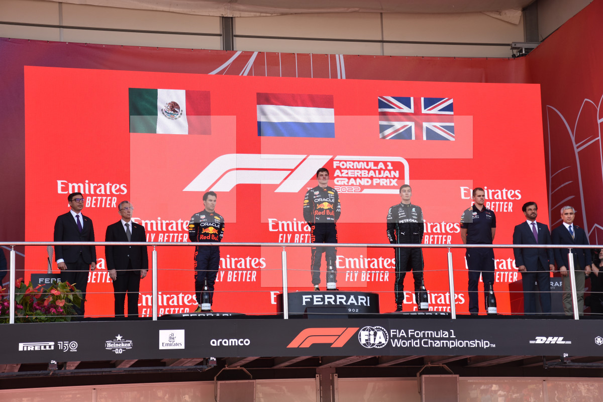 Гран-при Азербайджана завершилось победой Макса Ферстаппена