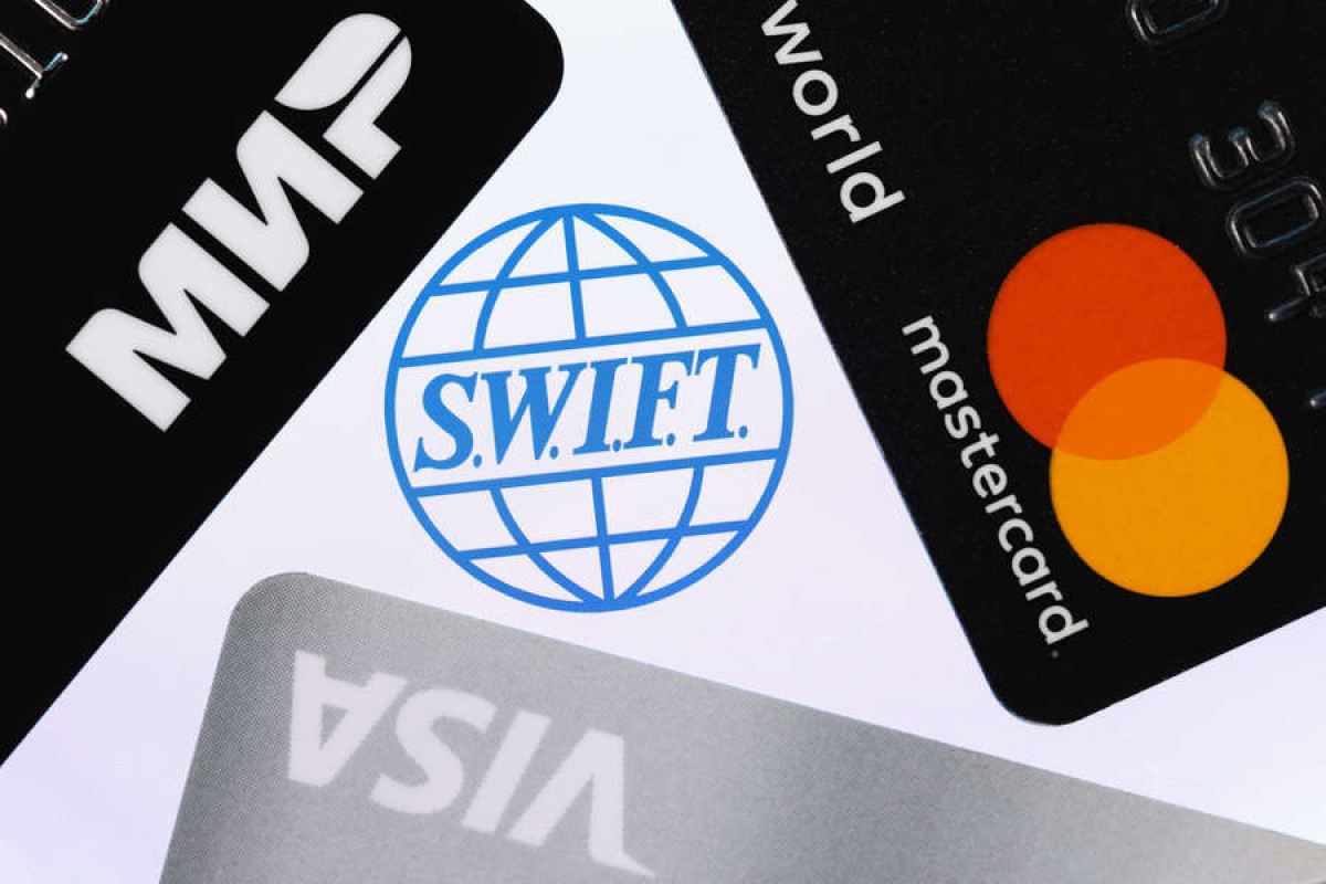 Евросоюз с 14 июня отключит ряд российских банков от SWIFT