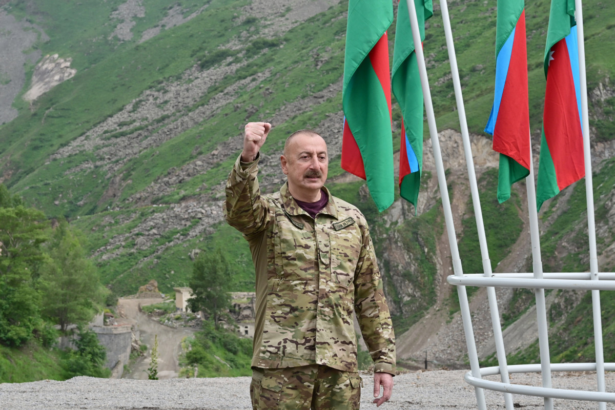 Президент Ильхам Алиев